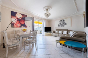 Bright apartment with Wifi at the Porte de Cannes, Le Cannet